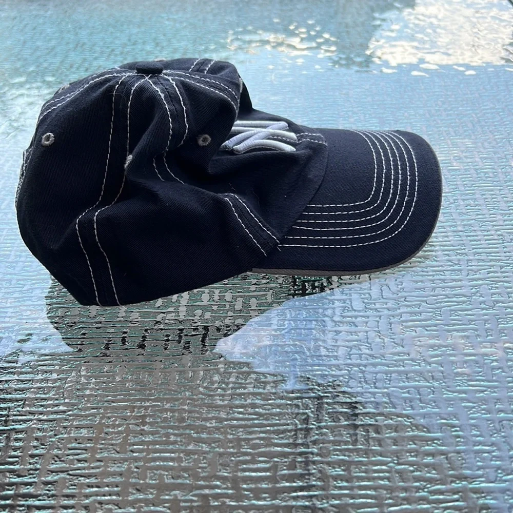 New York Yankees hat